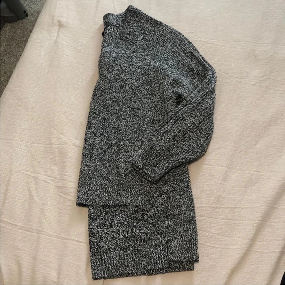 Express oversized sweater - Picture 6 of 6